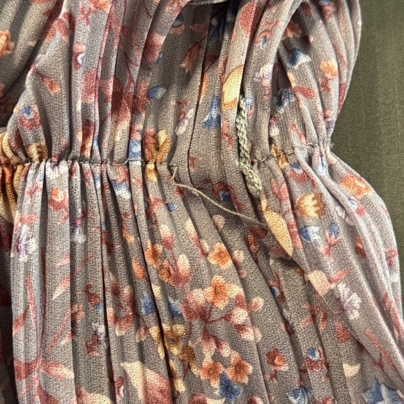 Vintage 70s Gray Floral Keyhole Ruffled Pleated Peplum Chiffon‎ USA Union Made - Picture 14 of 16